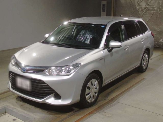 2145 Toyota Corolla fielder NKE165G 2017 г. (TAA Kinki)